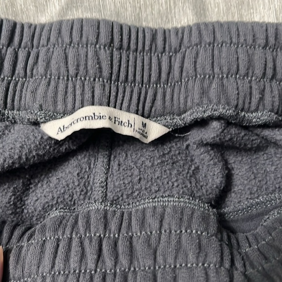 Grey wide leg sweatpants - Picture 2 of 3